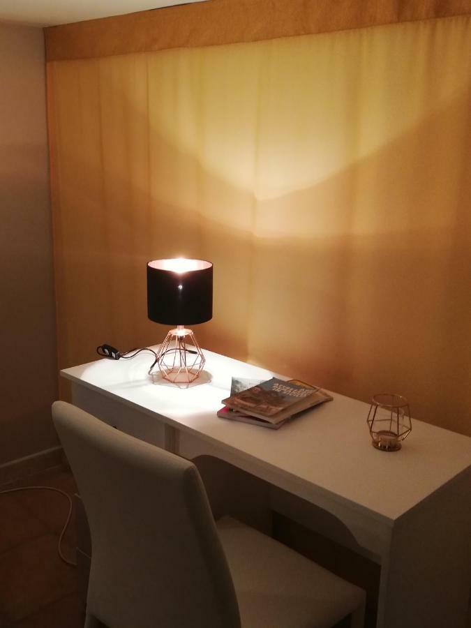 לינגואגלוסה B&B Anthea מראה חיצוני תמונה