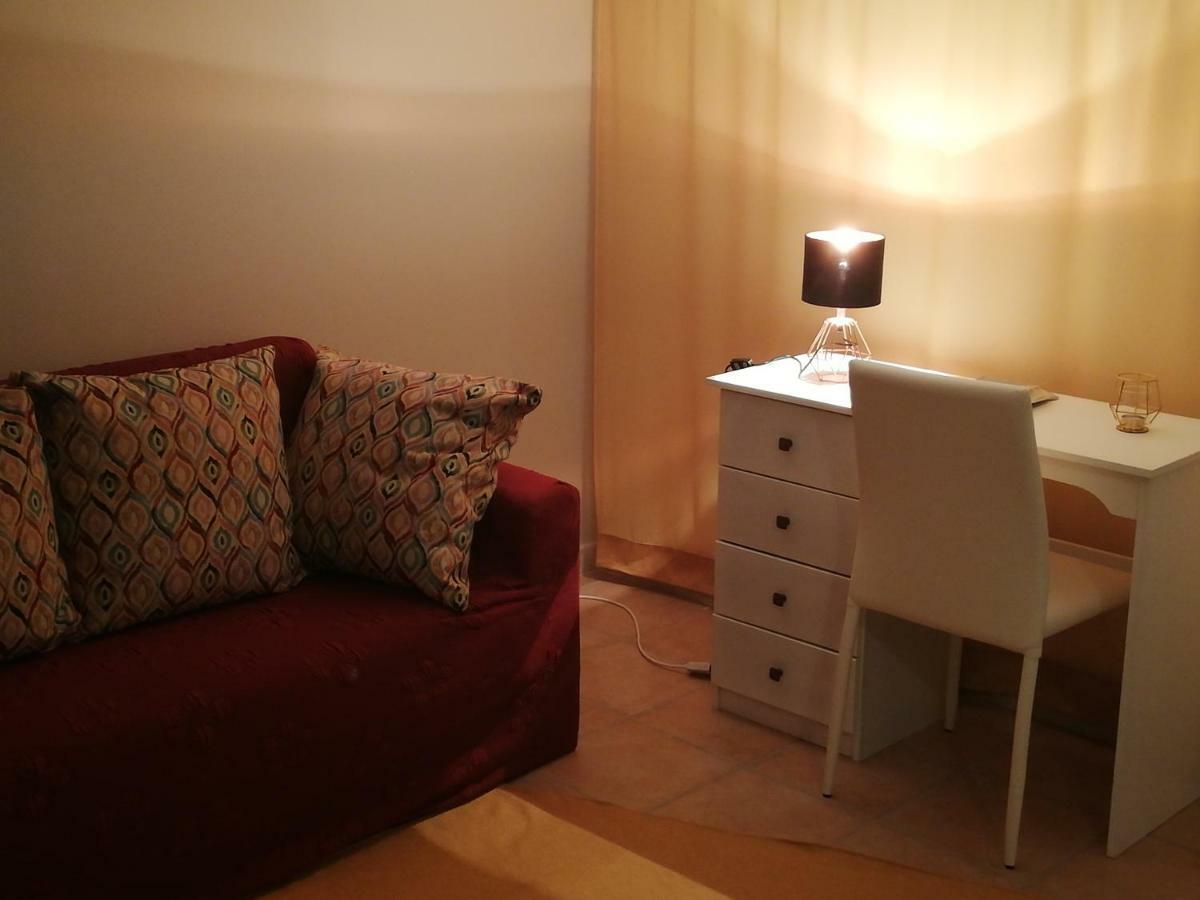 לינגואגלוסה B&B Anthea מראה חיצוני תמונה