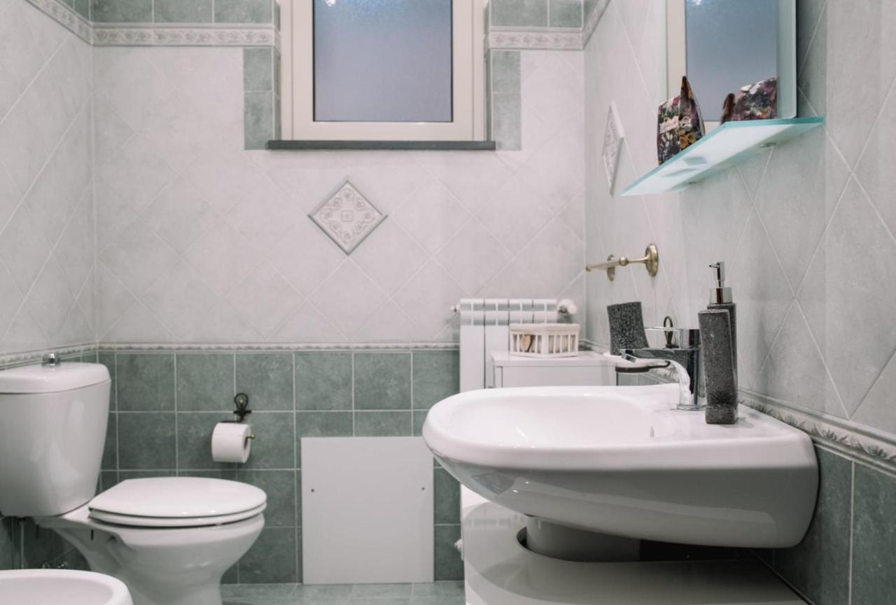 לינגואגלוסה B&B Anthea מראה חיצוני תמונה